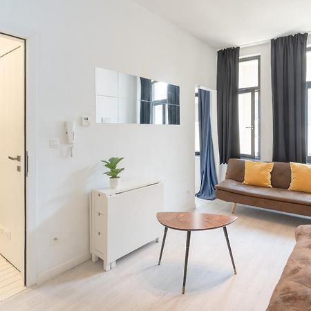 Beautiful Cozy Apartments In The Heart Of Антверпен Экстерьер фото