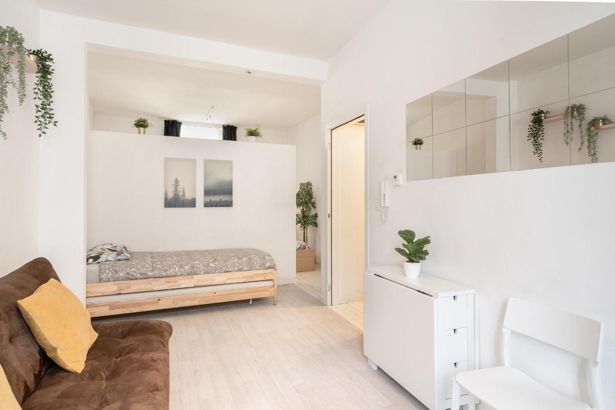 Beautiful Cozy Apartments In The Heart Of Антверпен Экстерьер фото