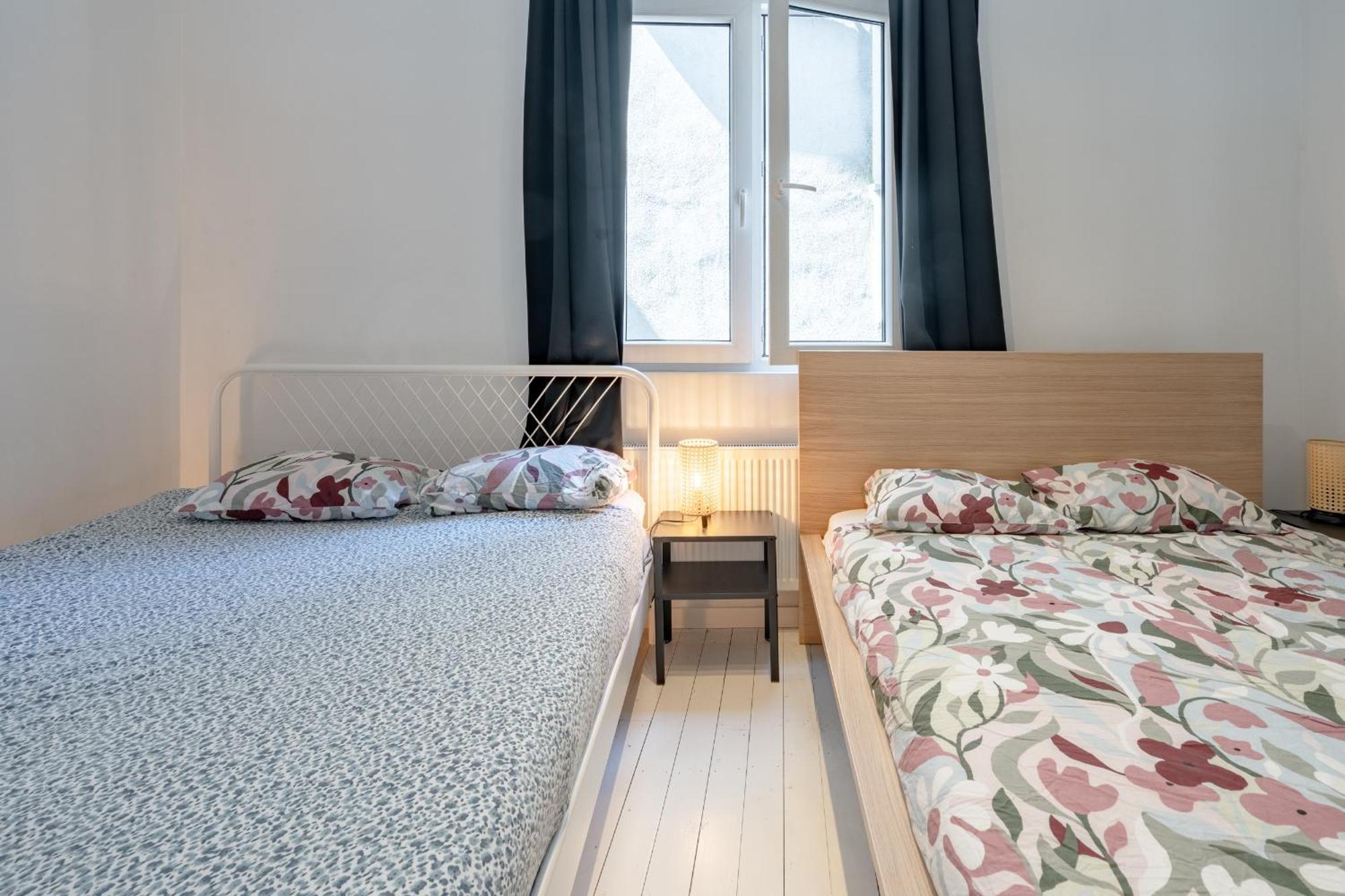 Beautiful Cozy Apartments In The Heart Of Антверпен Экстерьер фото